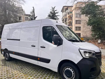 Превозник Комби висок и дугачак RENAULT MASTER у Варна Бугарска